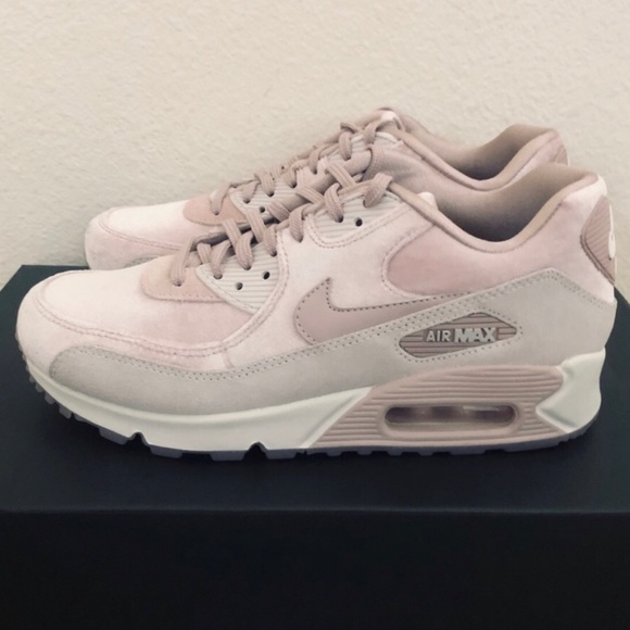 air max velour rose air max velour rose